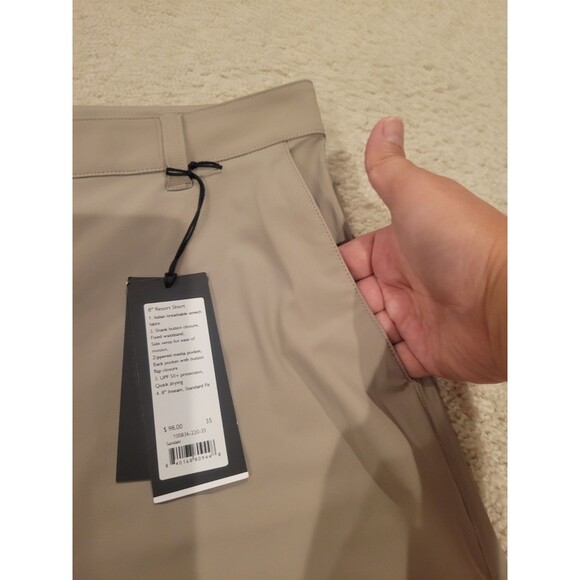 NWT Rhone 8” Resort Shorts Men's Size 35 UPF 50+ Quick Drying Sandalo MSRP $98 - Picture 4 of 11